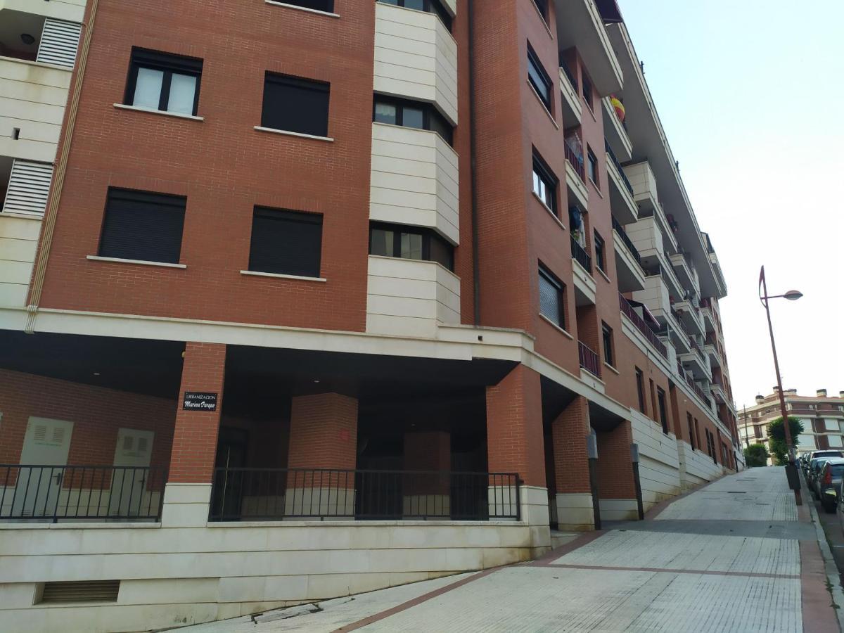 Precioso Apartamento Con Terraza, Pistas De Padel Y Piscinas Apartment Castro Urdiales Luaran gambar
